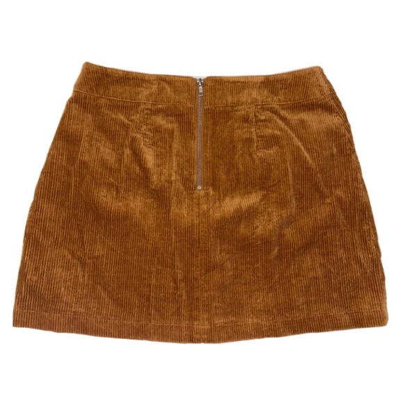 Cute BDG boho corduroy fall skirt with zipper at the back from urban outfitters - Picture 3 of 3